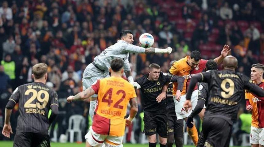 Herkes merakla bekliyordu! Trabzonspor-Galatasaray maçının tarihi belli oldu