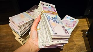 Garanti Bankası, Yapı Kredi, Akbank hepsi peş peşe duyurdu: Bankalar zam yaptı, gelirler uçtu!