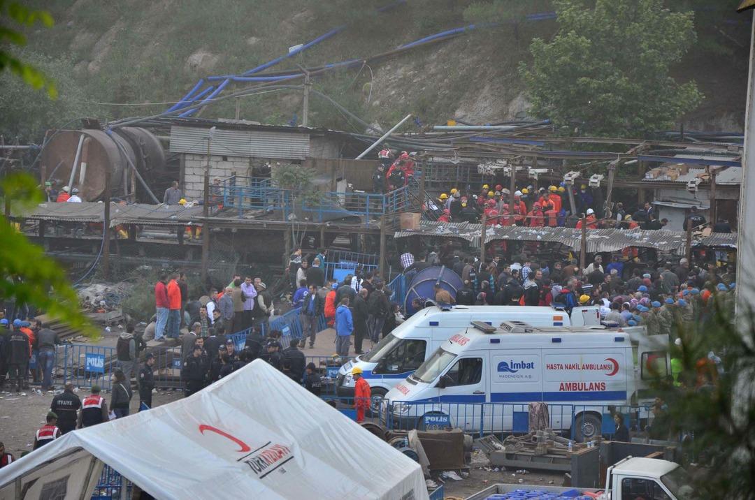 SOMA-MADEN-FACIASINDA-18-KAMU-GOREVLISIN_685829_203130