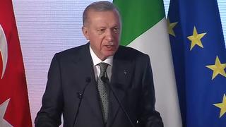 Cumhurbaşkanı Erdoğan Türkiye-İtalya İş Forumu'nda: İtalya ile Türkiye arasında 40 milyar dolarlık ticaret hedefi belirledik 