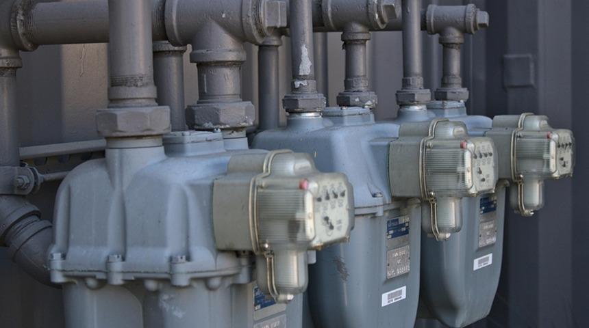 AB'nin doğal gaz ithalatı yılın ilk çeyreğinde sabit kalırken, tüketim azaldı