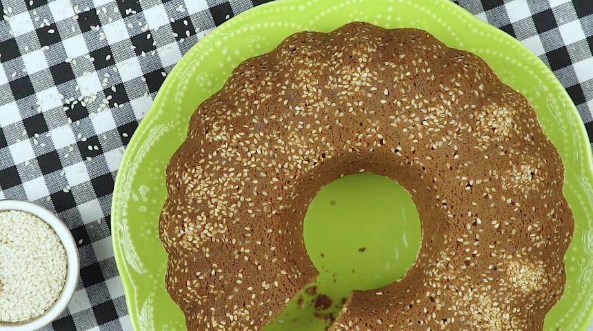 Tahin helvası tadında: Susamlı tahinli kek tarifi