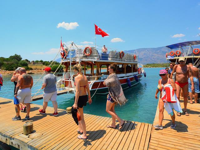 İlk defa oldu! O ilde 'turist' sürprizi