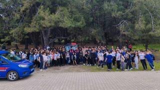 Jandarma personeli öğrencileri bilgilendirdi