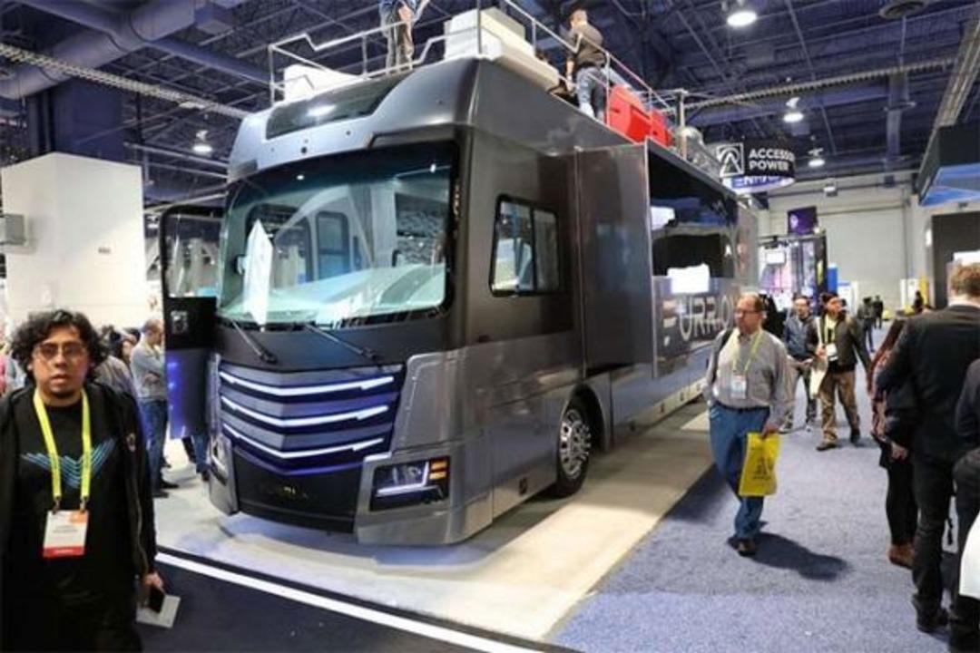 Boğaz'da yalı fiyatına karavan!