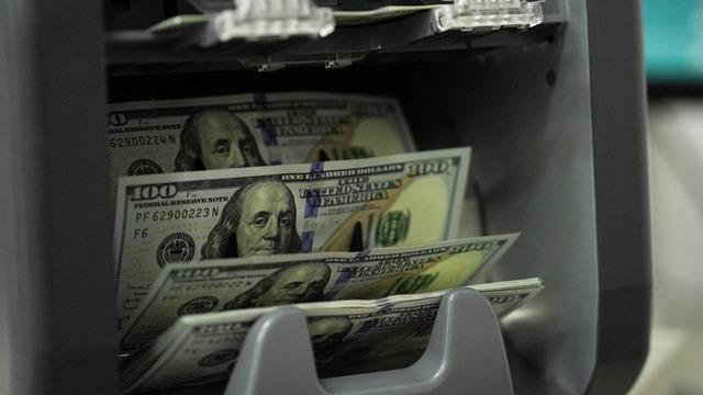 Kur korumalı mevduat bakiyesi martta 21,6 milyar dolara geriledi