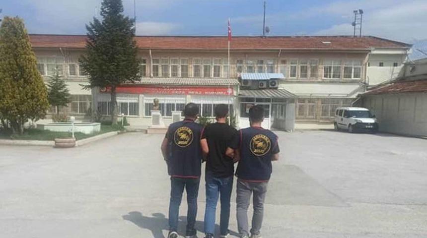 Hırsızlık suçundan 18 yıl hapis cezası ile aranan şahıs yakalandı