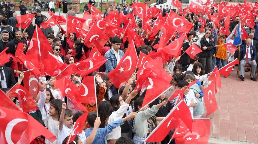 Muş'un düşman işgalinden kurtuluşunun 108. yıl dönümü kutlandı