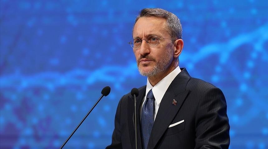 İletişim Başkanı Fahrettin Altun'dan Özgür Özel'e tepki: "Bizi meydanlarda yuhalatıp sindirmeye çalışıyor, hakikat mücadelemizi vermeye devam edeceğiz"