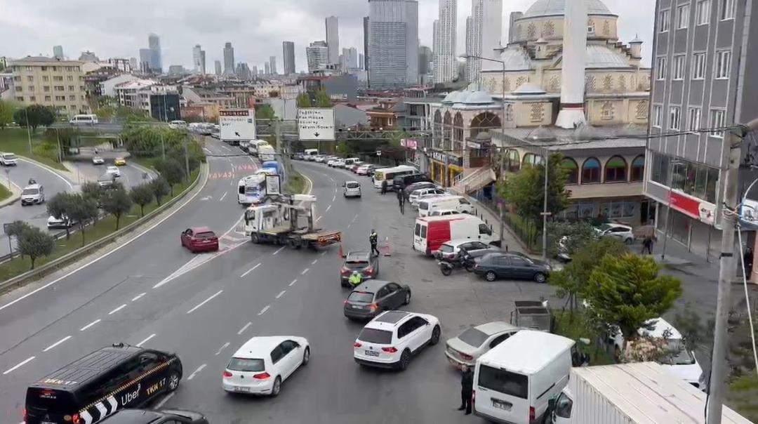 687894_1-MAYIS-ISCI-BAYRAMI-KAPSAMINDA-ISTANBUL