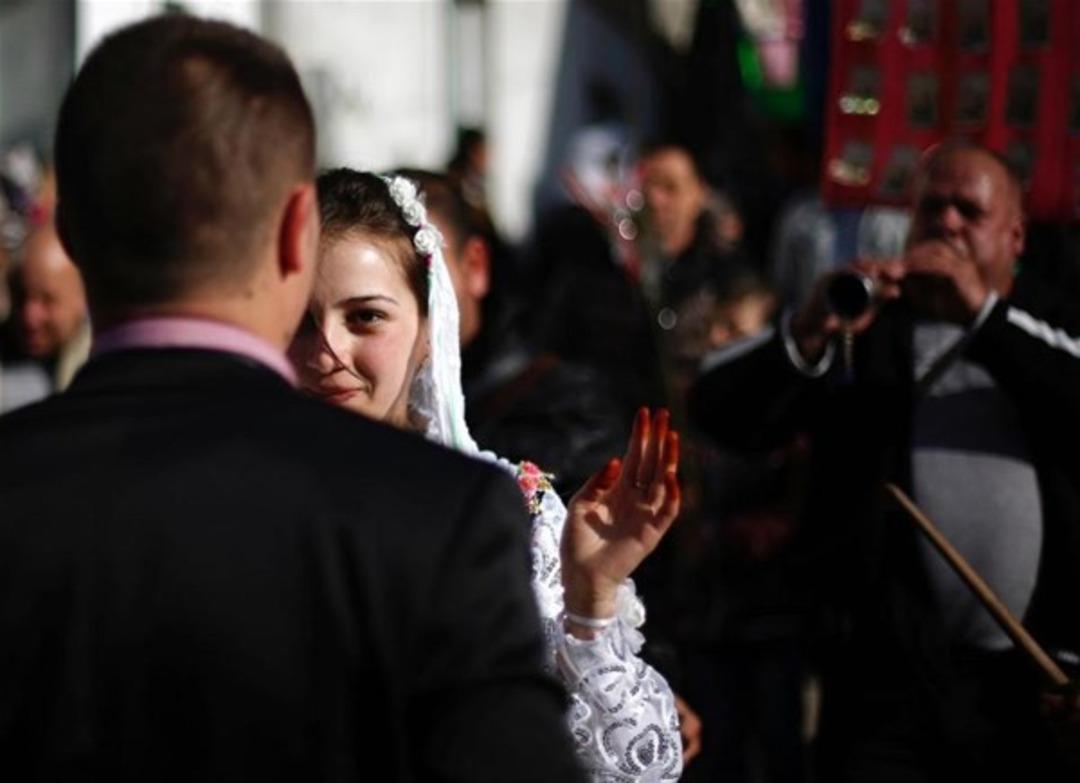 M&uuml;sl&uuml;man d&uuml;ğ&uuml;n&uuml;nden şaşırtan g&ouml;r&uuml;nt&uuml;ler