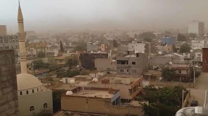 Mardin’de toz taşınımı günlük yaşamı olumsuz etkiledi