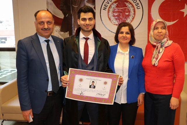 Nevşehir&rsquo;de mesleğe başlayan avukatlara ruhsatları verildi 1