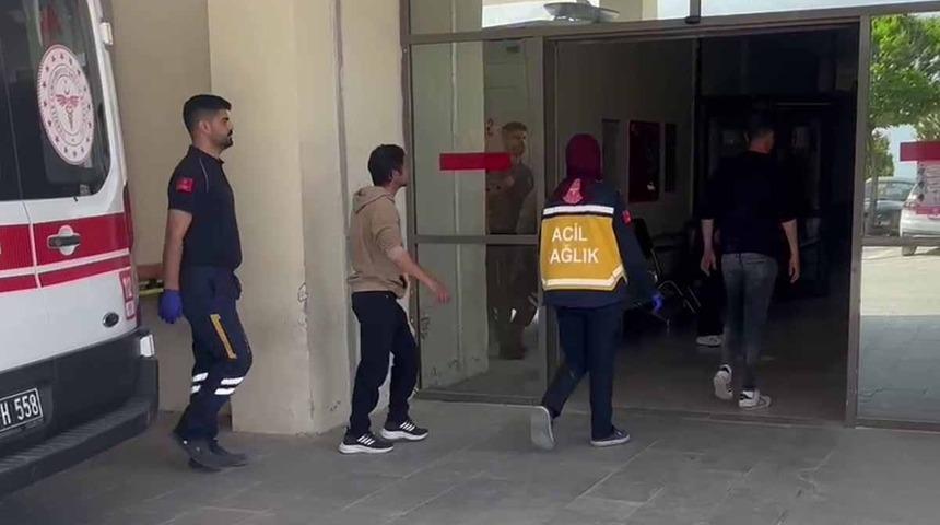 Adıyaman'da iki grup arasındaki bıçaklı kavga: 3 yaralı