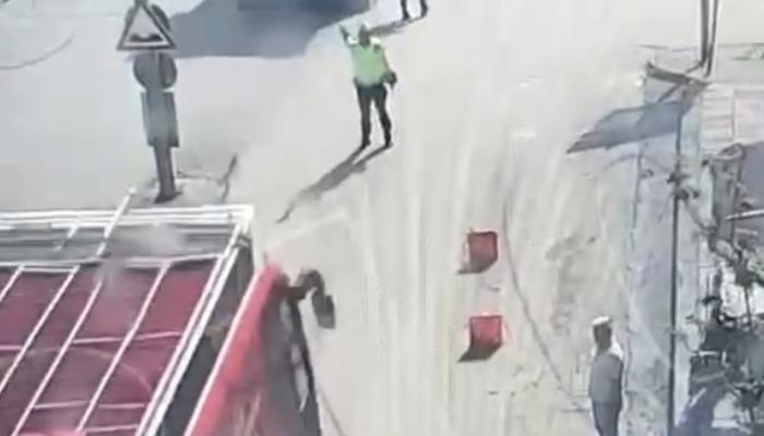 CHP otobüsünün şoförüne ev hapsi