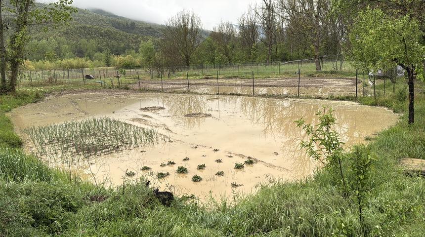 Karabük'te sağanak ve dolu etkili oldu