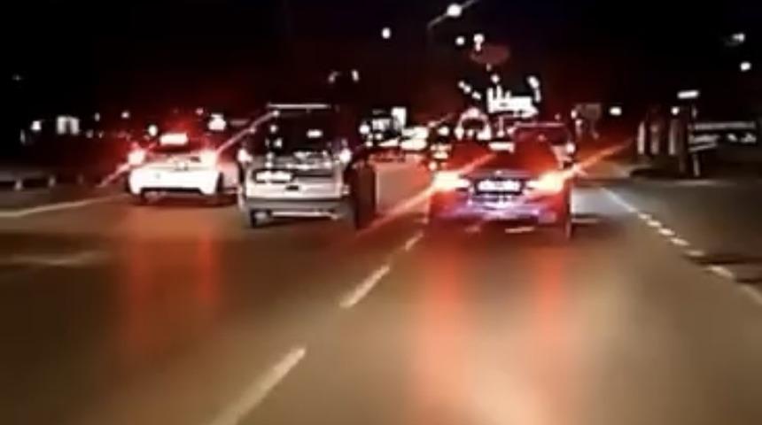 Bursa&rsquo;da tehlikeli makas kamerada