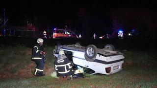 Kontrolden çıkan otomobil 40 metre yükseklikten tarlaya uçtu