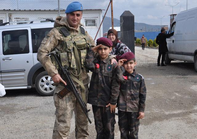 Afrin'e girecek özel harekatçılar hazır
