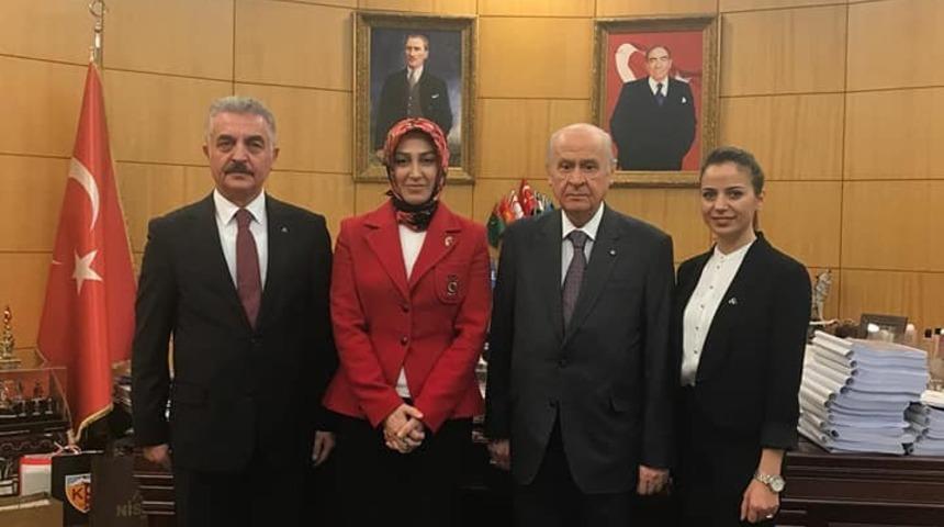 MHP Bursa&rsquo;dan KADINA 3 EVET projesi