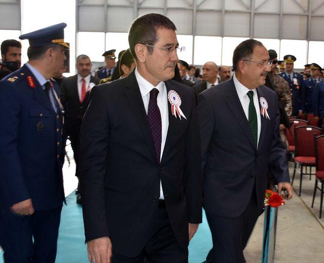Milli Savunma Bakanı Canikli: Hem müttefiklik hem teröre destek bir arada olamaz