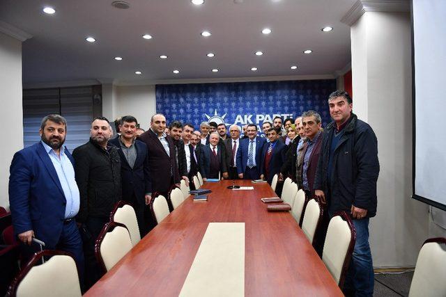 Başkan Genç AK Parti Ortahisar İlçe Teşkilatı toplantısına katıldı