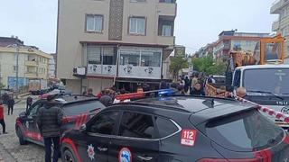 Sancaktepe'de otomobil telefoncuya daldı