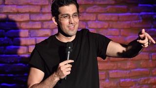 Doğu Demirkol sevgilisi Ayşe Kırca'yı doğum gününde öpmelere doyamadı! Dudak dudağa pozlar...  