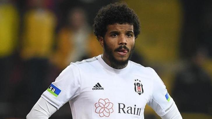 Valentin Rosier ayrılık sürecinde yaşananlar herkesin ağzını açık bıraktı! Kulüpte birbirlerine girmişler... Zehir zemberek sözler: "Sen adam değilsin, hadi çık dışarı!" G1