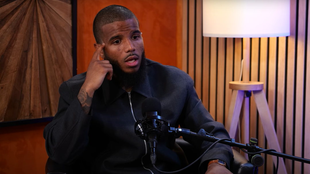 Valentin Rosier ayrılık s&uuml;recinde yaşananlar herkesin ağzını a&ccedil;ık bıraktı! Kul&uuml;pte birbirlerine girmişler... Zehir zemberek s&ouml;zler: "Sen adam değilsin, hadi &ccedil;ık dışarı!"