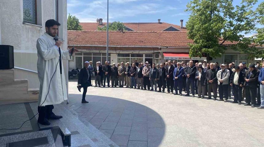 Yenice’de cuma namazı sonrası yağmur duası