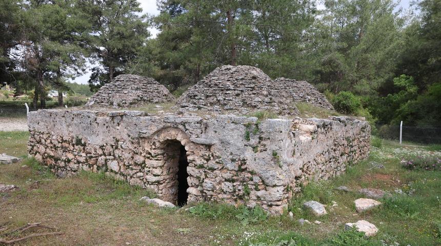 Antalya'da dört kubbeli tarihi su sarnıcı restore edilecek