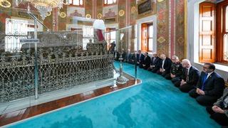 Fatih Sultan Mehmet, vefatının 544. yılında kabri başında anıldı
