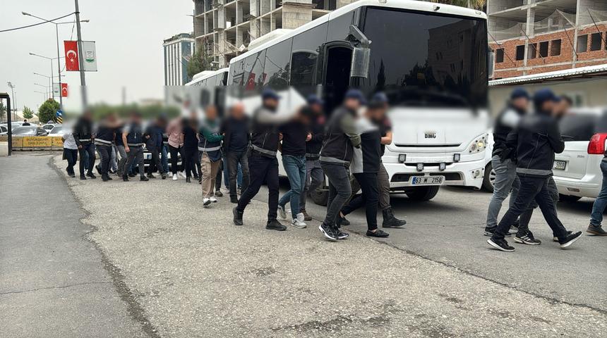 Şanlıurfa merkezli 6 ilde "change" araç operasyonu! 15 şüpheli yakalandı