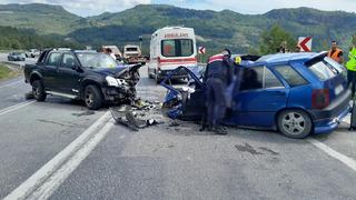 Antalya'da pikap ve otomobil çarpıştı! 1 kişi hayatını kaybetti, 3 kişi yaralandı