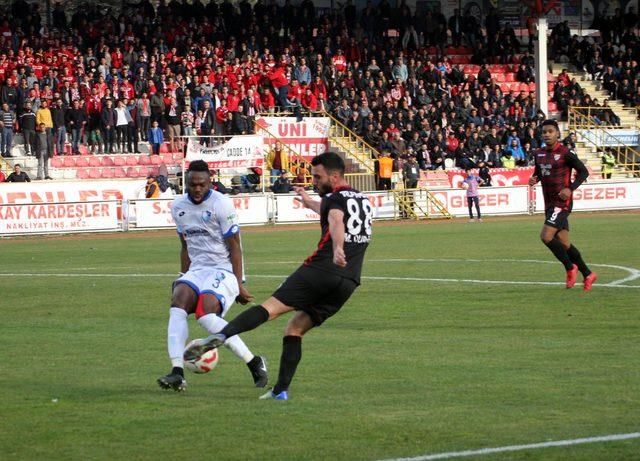 Boluspor - Büyükşehir Belediye Erzurumspor: 1-1