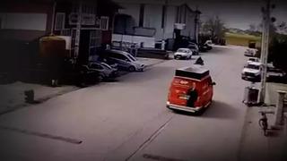 'CHP aracına kurusıkı silahla saldırı' iddiasına yönelik 2 şüpheli tutuklandı!