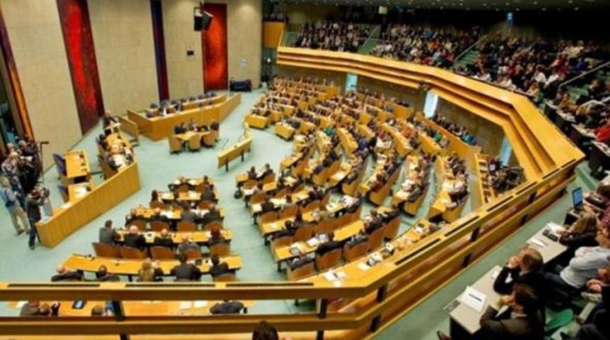 Hollanda'dan skandal karar! 'Soykırım tasarısı’ kabul edildi