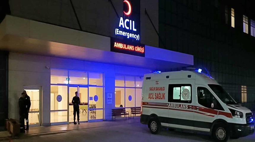 Kadın müzisyeni 7 bıçak darbesiyle yaraladı