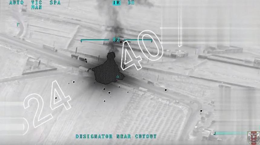 TSK: Afrin'e ilerleyen 30-40 ara&ccedil;lık konvoy vuruldu