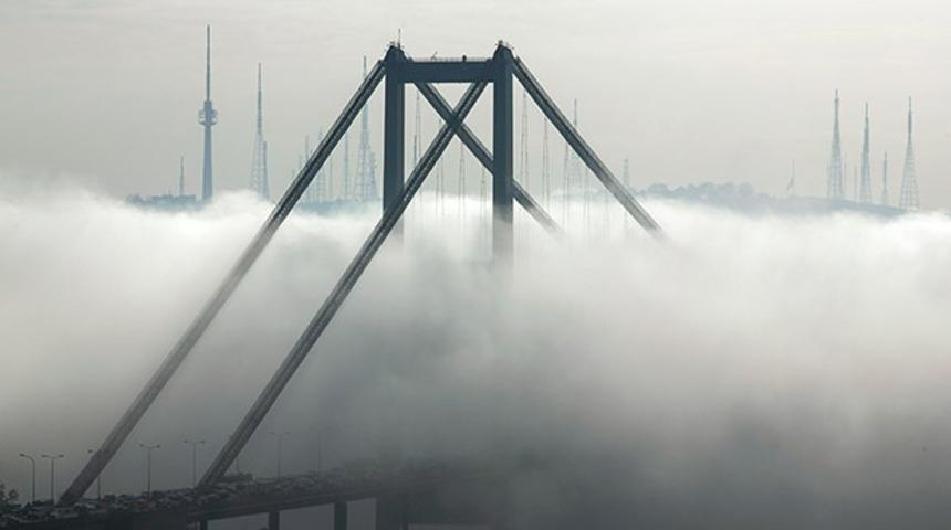 İstanbul Boğazı gemi geçişlerine kapatıldı