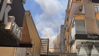 Bakırköy'de iş yerinde çıkan yangın hasara neden oldu