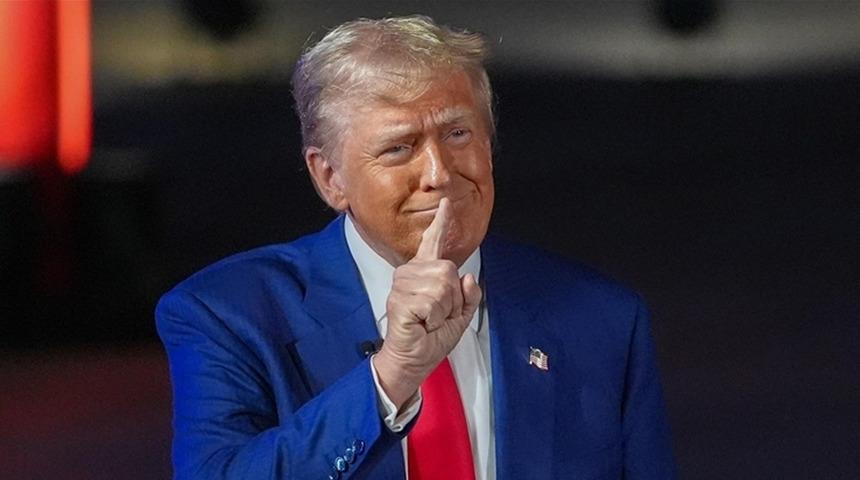 Trump'tan AB'ye yüzde 50 gümrük vergisi, 'Görüşmeler hiçbir yere varmıyor' Apple için sert uyarı da geldi 'Ödemek zorundalar'