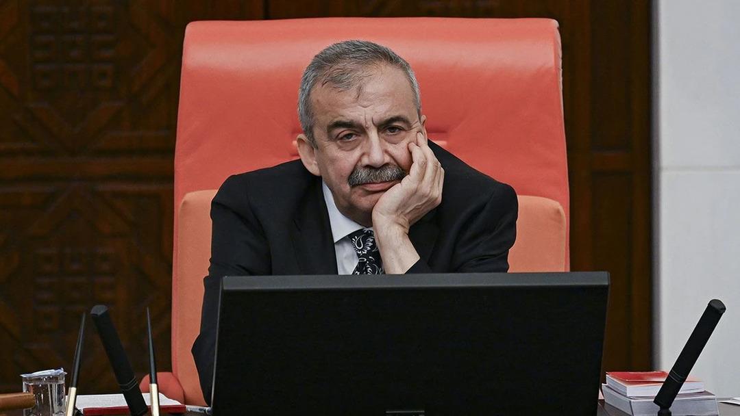 sırrı