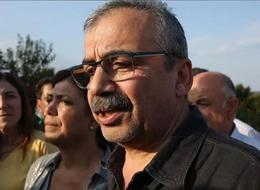 Sırrı Süreyya Önder'in vefatı sonrası DEM Parti'den ilk açıklama! "Barış mücadelesine layıkıyla sahip çıkacağız"