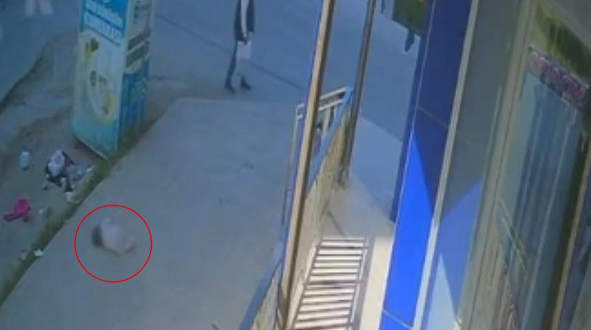 Çerkezköy’de 5. kattan düşen 1 yaşındaki bebek ağır yaralandı