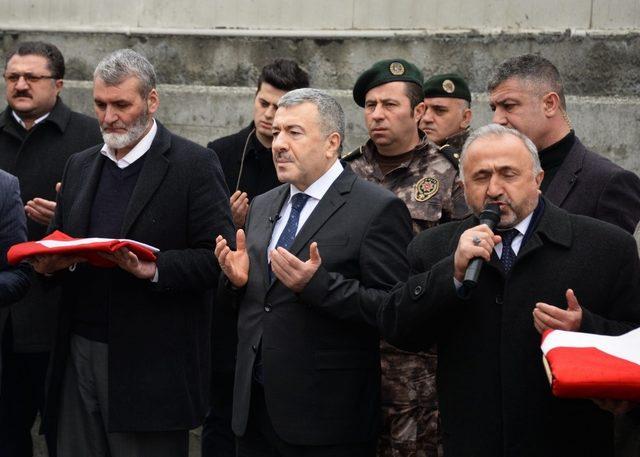 İstanbul’dan 48 Özel Harekat polisi Afrin’e dualarla uğurlandı