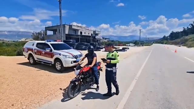 3 milyon 619 bin araçta denetim; 496 bin araca/sürücüye ceza
