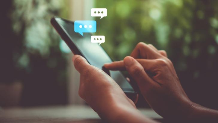 Sevgilin sana duygusal bir mesaj attığında ilk tepkin ne olur?