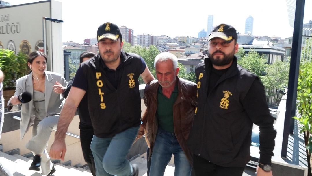 ISTANBUL---OZGUR-OZELE-YUMRUKLU-SALDIRI_693883_205518